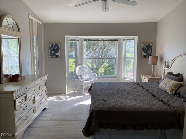 Building Photo - 20691 Country Creek Dr