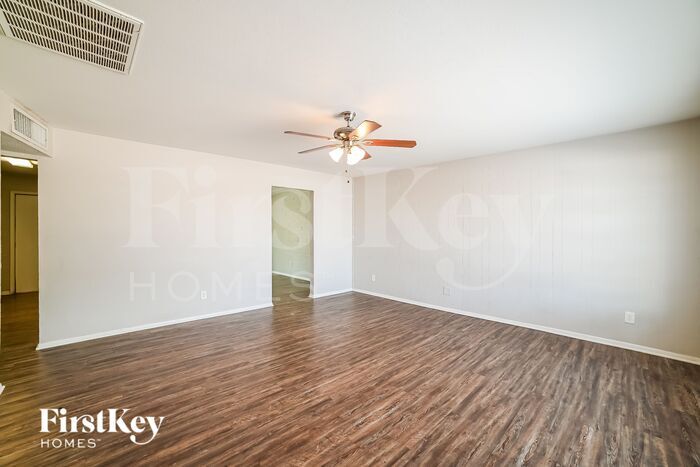 Building Photo - 2933 W Citrus Way