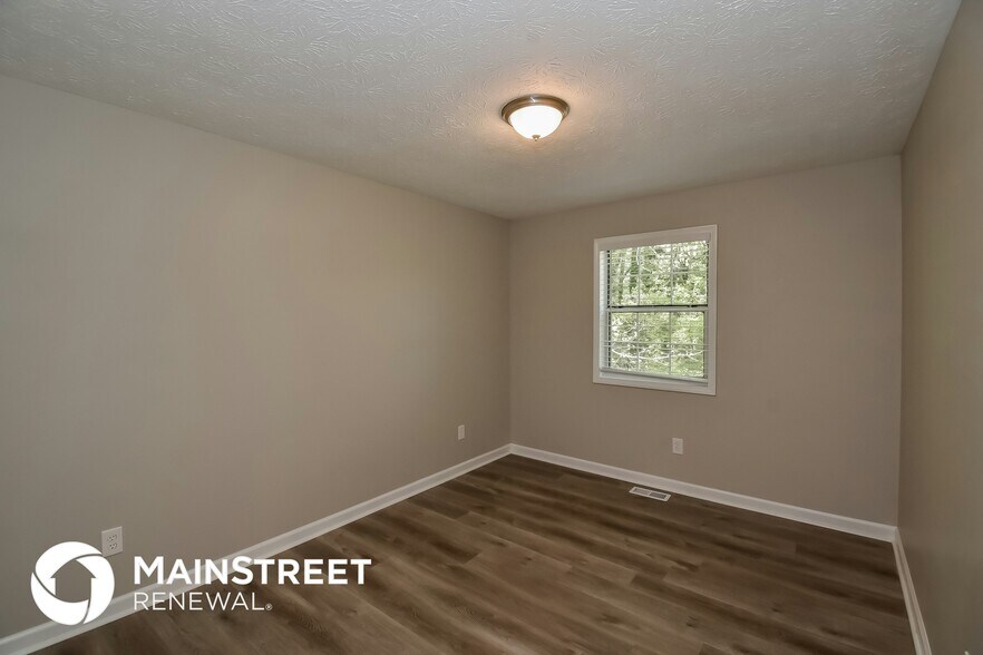 Building Photo - 4006 Oak Stone Dr