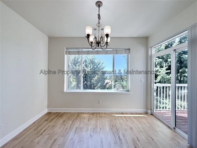 Building Photo - 13592 SW Mapleview Ln