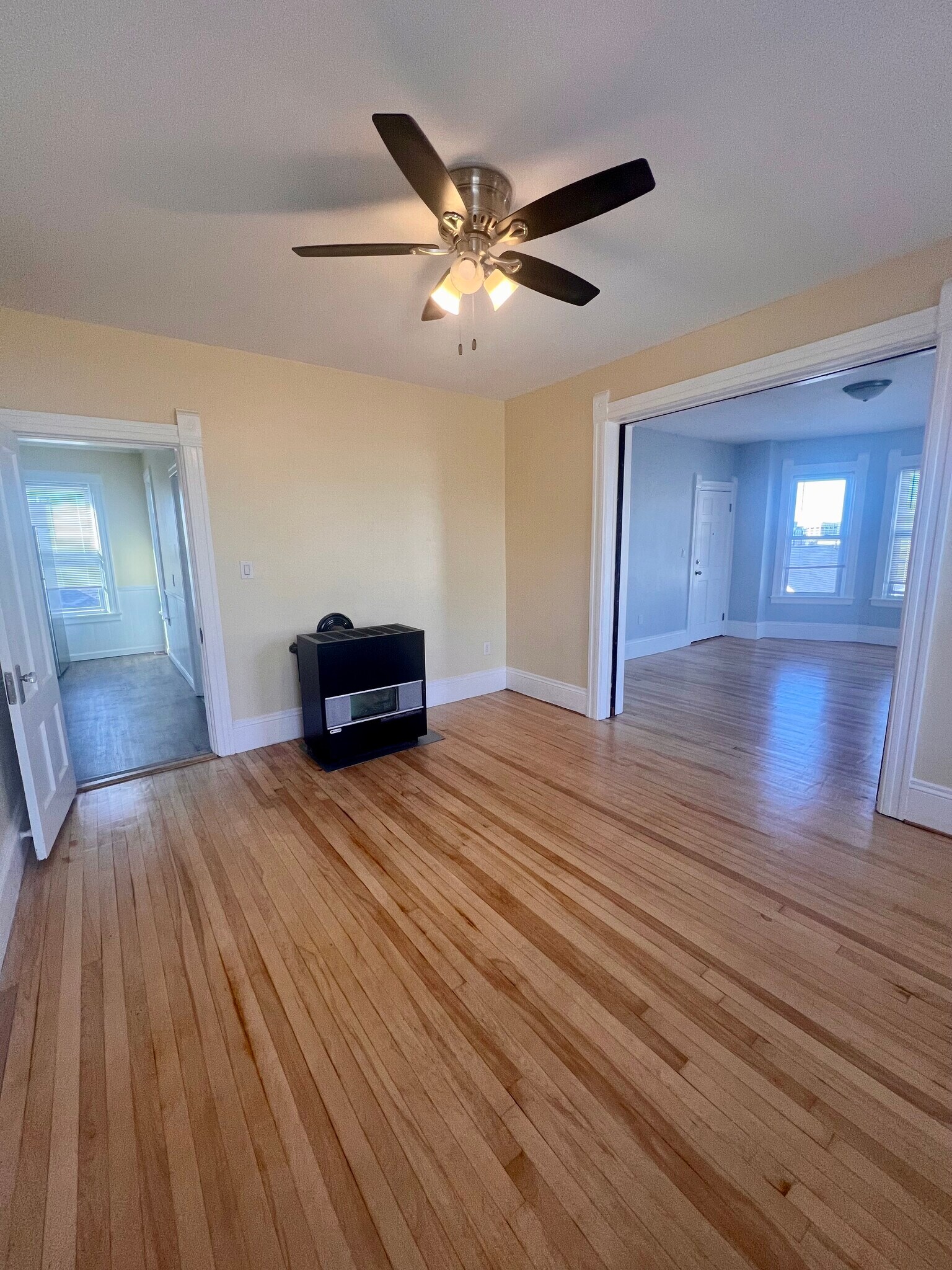 Building Photo - 6 Jefferson St