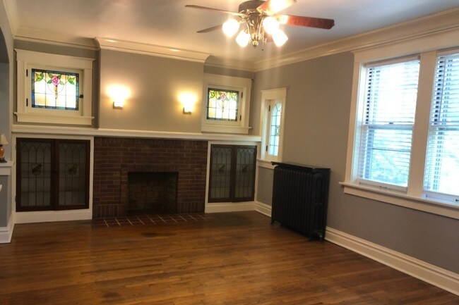 Building Photo - 4516 Shenandoah Ave