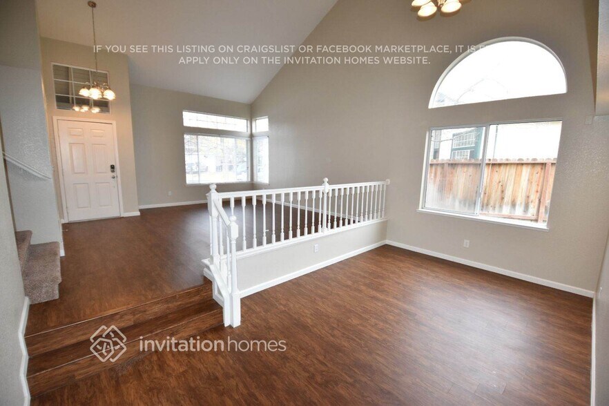 Building Photo - 3748 Elk River Ct