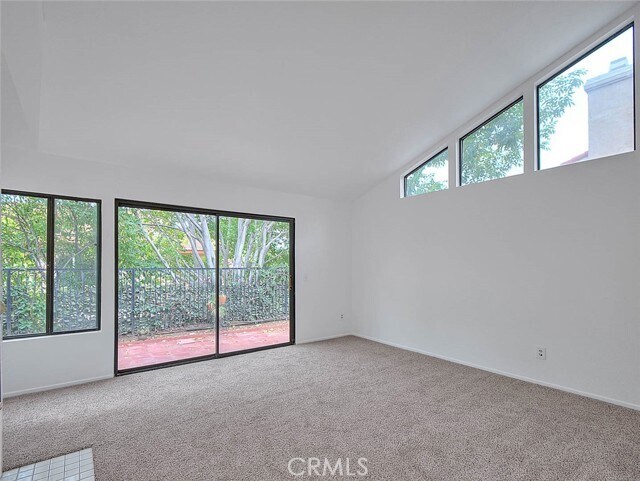 Building Photo - 1548 Vallecito Dr