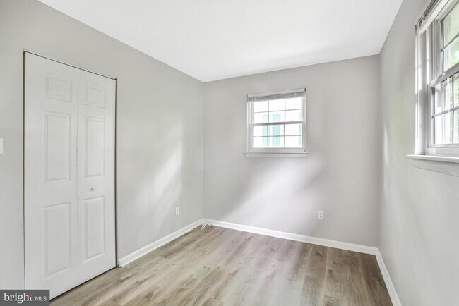 Building Photo - 430 Richey Ave