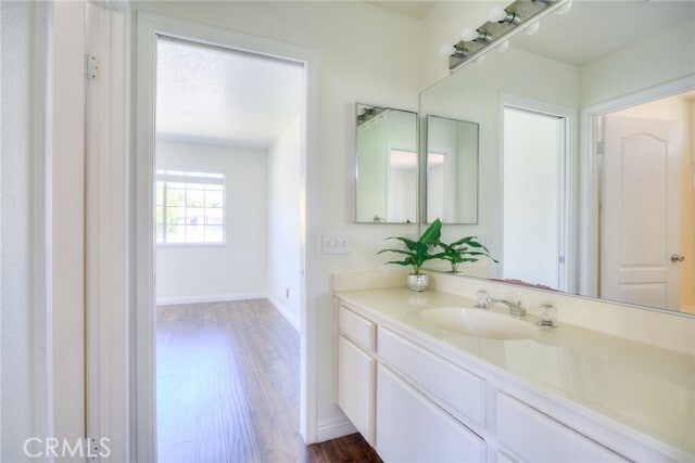 Building Photo - 2154 Saddleback Dr