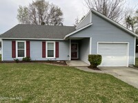 Building Photo - 905 Springdale Dr