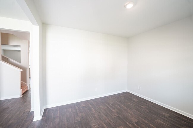 Building Photo - Coming Available!