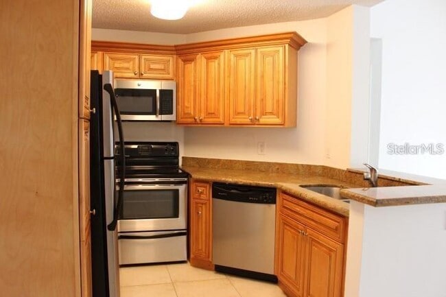 Building Photo - 718 Sugar Bay Way