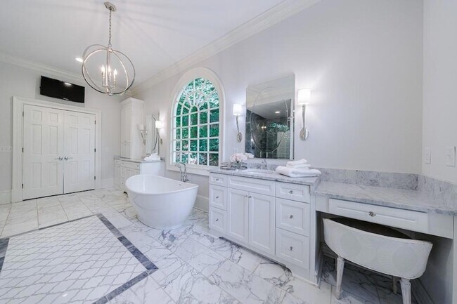 Building Photo - 25 Asheworth Ct NW