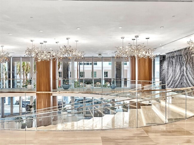 Building Photo - 488 NE 18th St