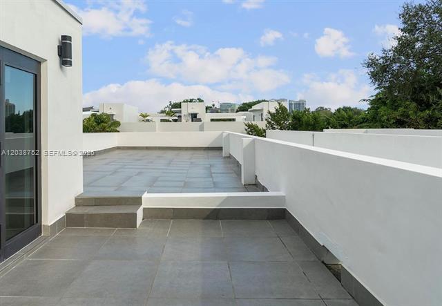 Building Photo - 3374 Perry Frow Dr