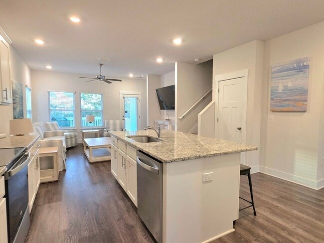 Building Photo - Fully Furnished Coastal Beauty in Perdido ...