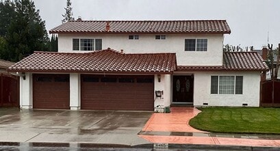 Building Photo - $4895 - Beautiful and Well Maintained South Gilroy Home w/ Salt Water Pool!!