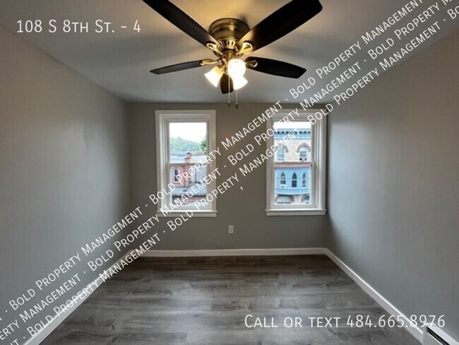Building Photo - 108 S 8th St