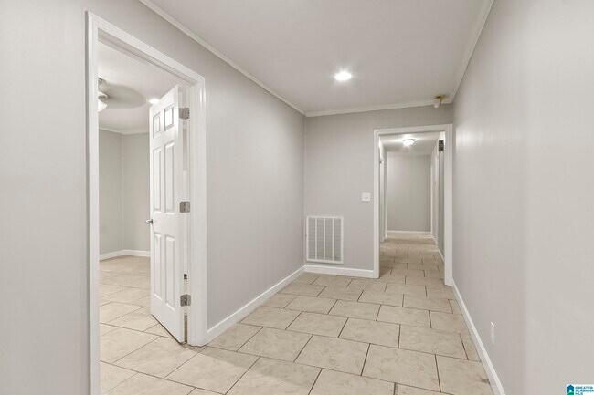 Building Photo - 243 Cedar Crest