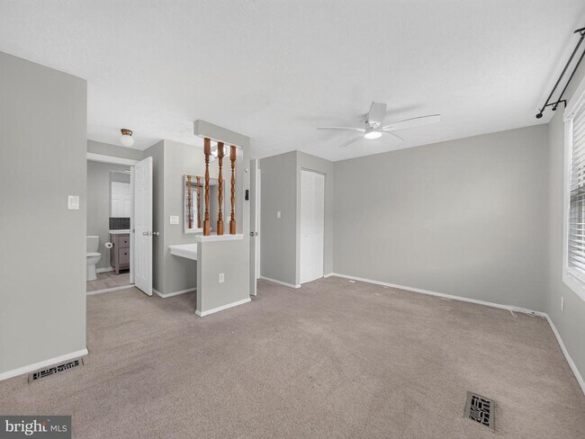 Building Photo - 7648 Fairbanks Ct