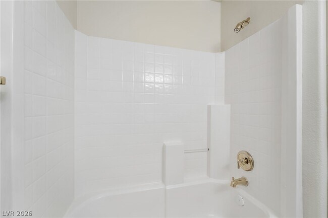 Building Photo - 1299 Echo Creek St