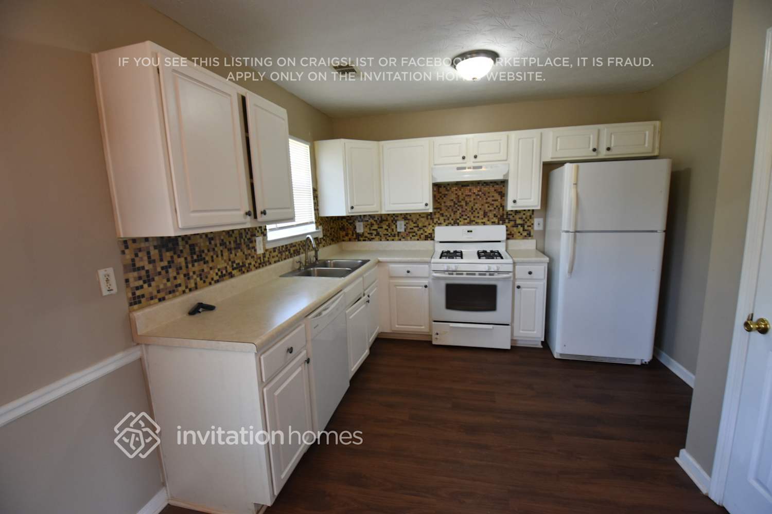 Building Photo - 85 Hazelhurst Dr