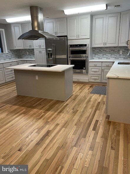 Building Photo - 8012 Merry Oaks Ct