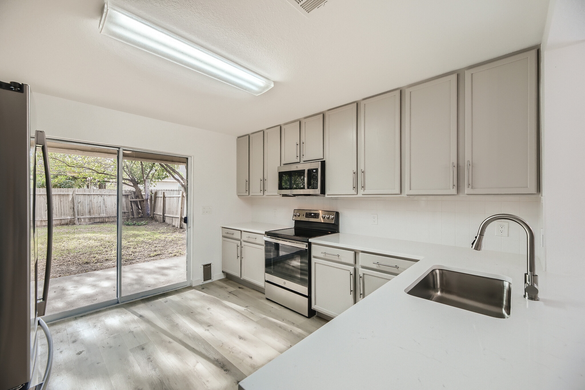 Building Photo - 1721 Poppy Seed Ln