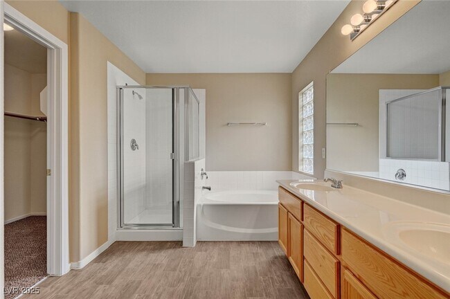 Building Photo - 893 Dancing Vines Ave