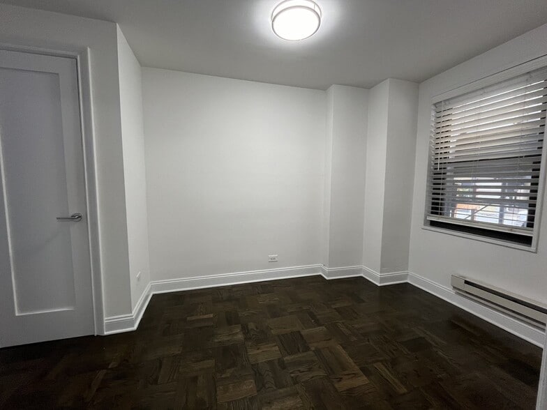 Building Photo - 96 Fifth Avenue