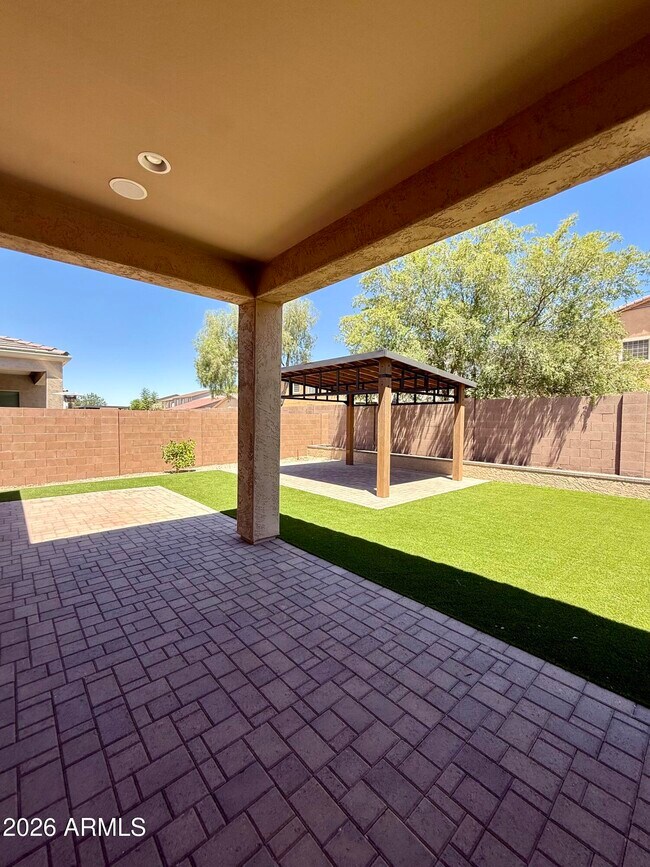 Building Photo - 3824 Fiestaflower Ln
