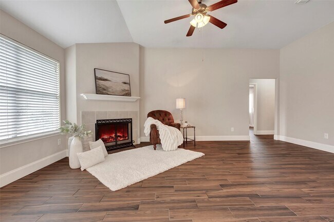 Building Photo - 10439 Hamlet Vale Ct