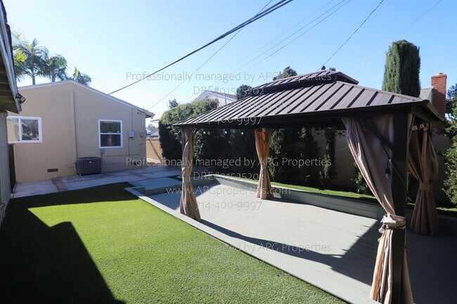 Building Photo - 11675 Faculty Dr