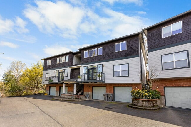 Building Photo - 9746 SW 34th Pl