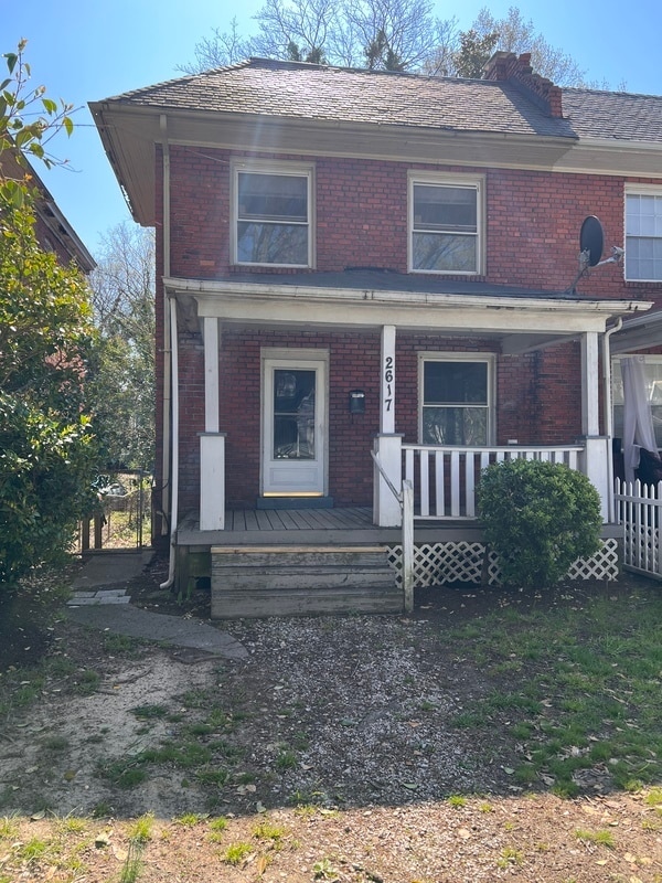 Building Photo - 2617 3rd Ave