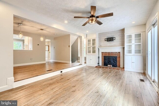 Building Photo - 1725 Beechbank Way