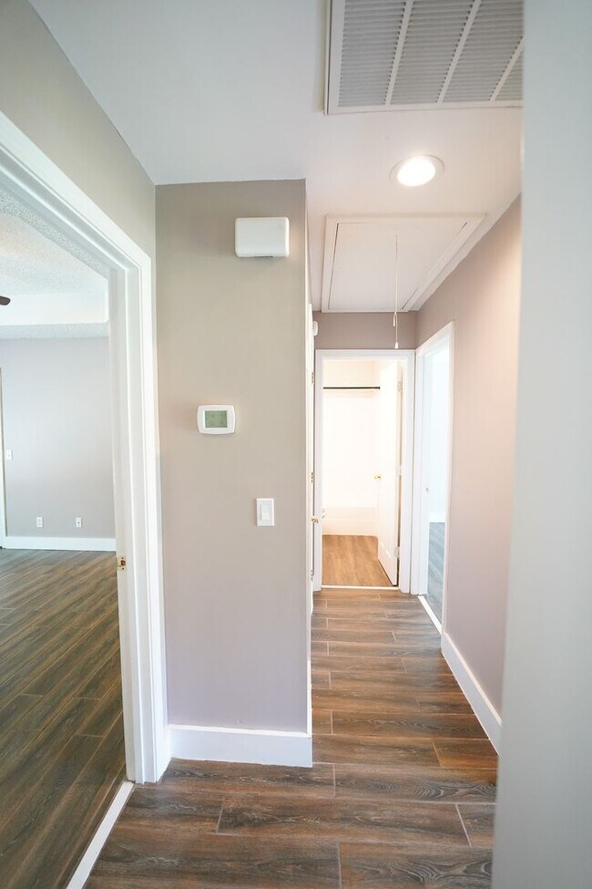 Building Photo - Coming Available!