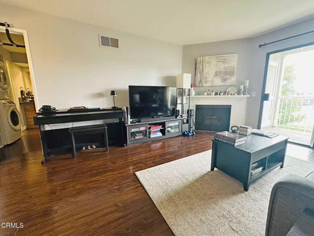 Building Photo - 1181 Packers Cir