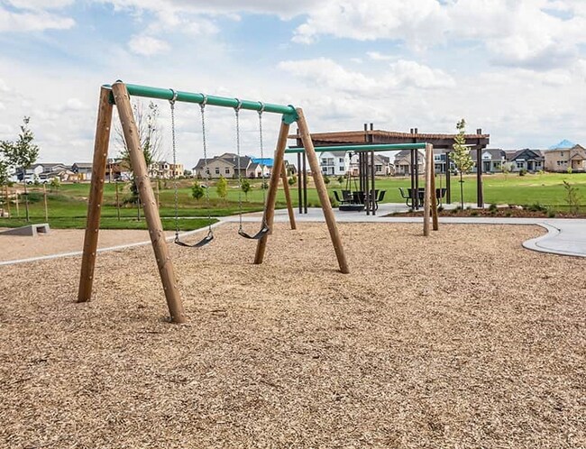 Building Photo - 5919 Denys Dr.