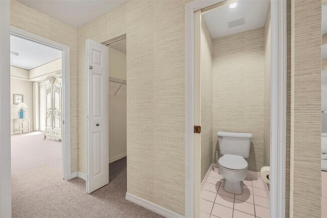 Building Photo - 104 Surfview Dr