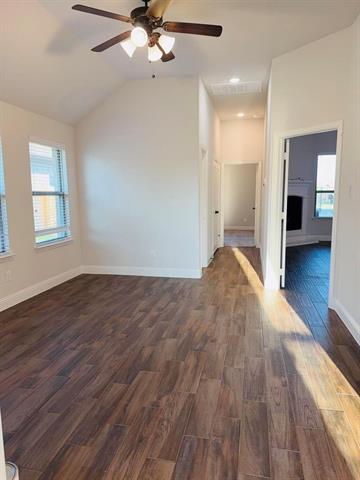 Building Photo - 4006 Cottontail Dr