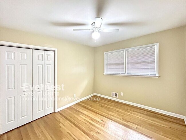 Building Photo - Cozy 3-Bedroom Home in Quiet Neighborhood ...