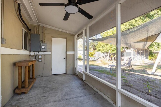 Building Photo - 1513 56th Ave N