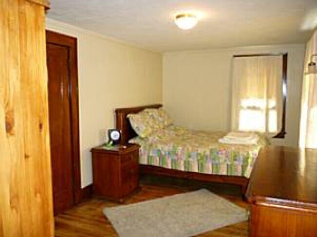 Building Photo - 30 Terrace Park