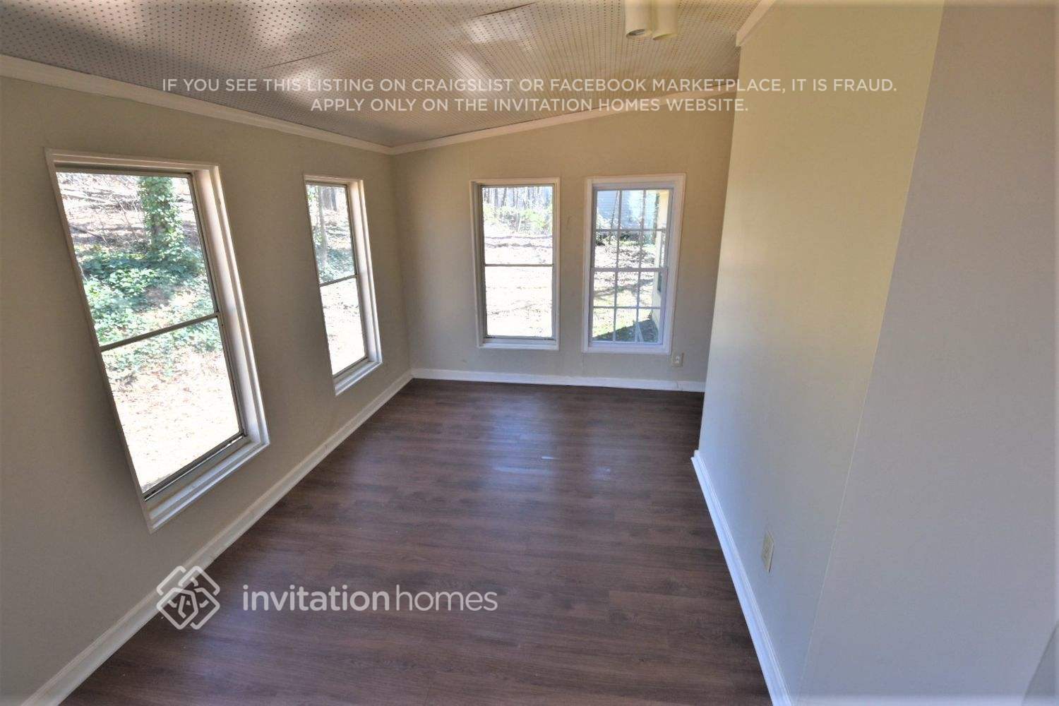 Building Photo - 2501 Whitebluff Way