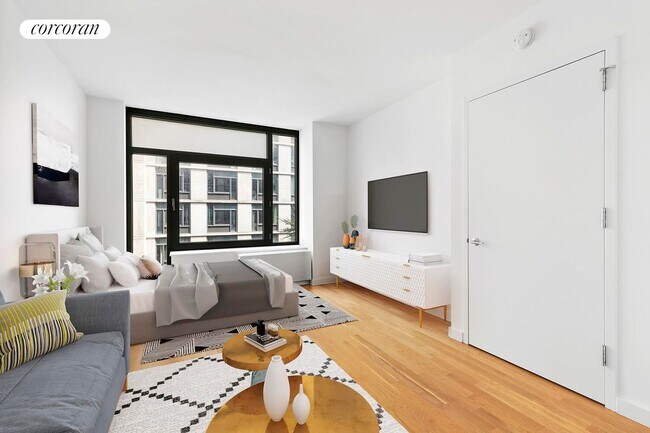 Primary Photo - 247 N 7th St