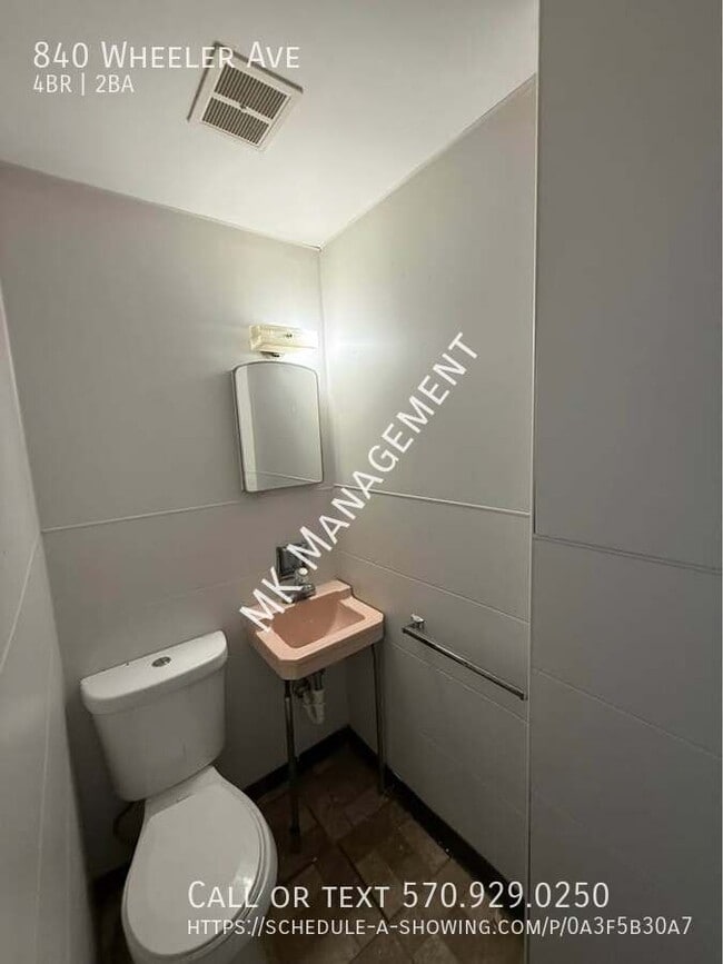 Building Photo - 840 Wheeler Ave