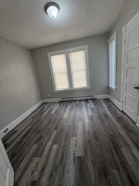 Building Photo - 56 Ashley St