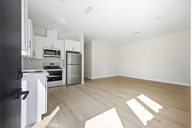 Building Photo - 1431 Montgomery Ave