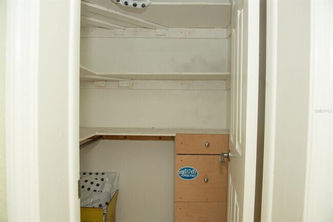 Building Photo - 4377 32nd Terrace N