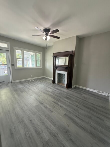 Primary Photo - 101 Aldrich Pl