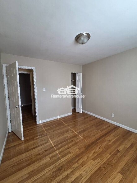 Building Photo - 3104 Wheaton Ave