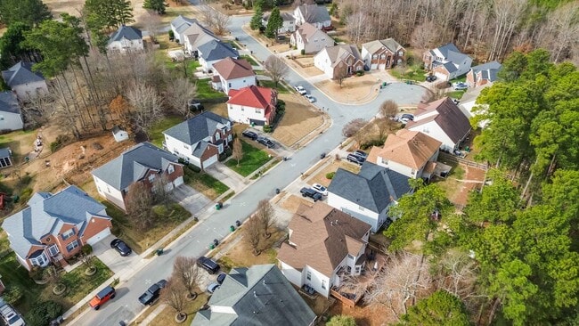 Building Photo - Beautiful Home just minutes from Mountain Island lake